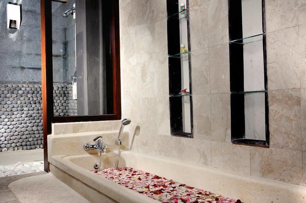 Bugan Villas Seminyak Zewnętrze zdjęcie